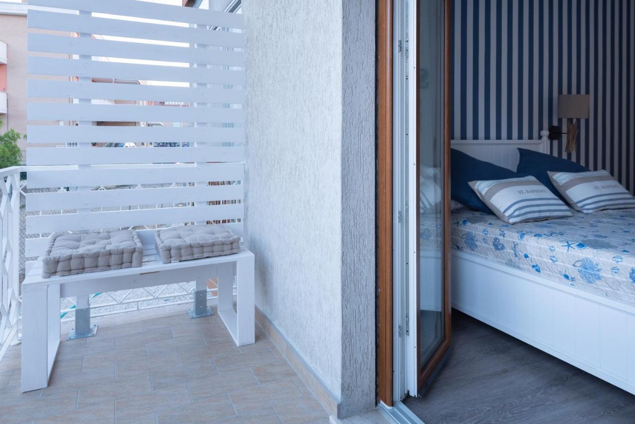 Dimora Dei Sogni Bed & Breakfast Civitanova Marche Eksteriør bilde